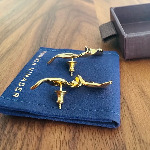 Monica Vinader Large Stud Earrings - Picture 2 of 6